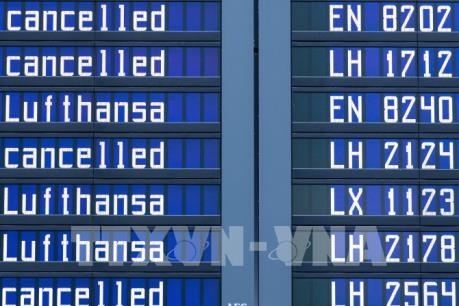 Lufthansa lao đao do tình trạng hủy chuyến bay