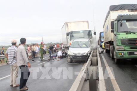 Quảng Nam: Va chạm giữa xe máy và ô tô trên Quốc lộ 1A làm một người tử vong
