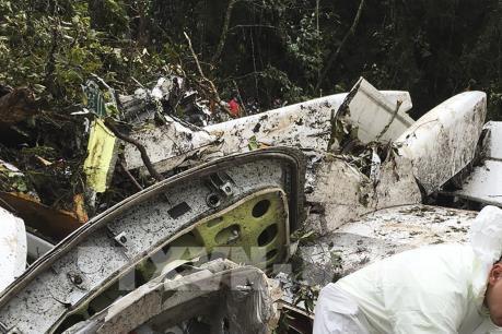 Thêm thông tin liên quan tới vụ rơi máy bay tại Colombia