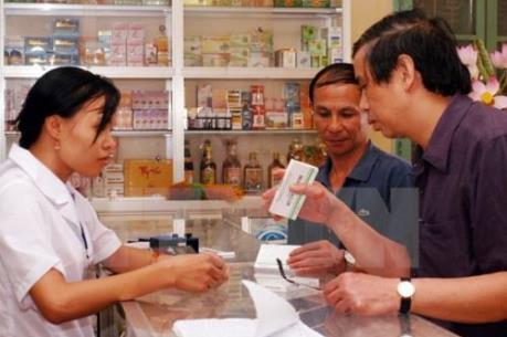 Kiểm tra việc kê đơn thuốc và sử dụng kháng sinh trong các cơ sở khám chữa bệnh