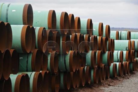 Giá dầu thế giới tăng gần 10% sau thỏa thuận lịch sử của OPEC