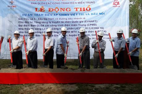 Nhiều dự án tăng năng lực truyền tải điện giữa các vùng miền