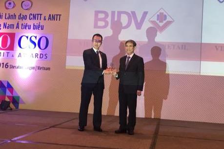 Trao Giải thưởng Ngân hàng tiêu biểu tại Việt Nam 2016