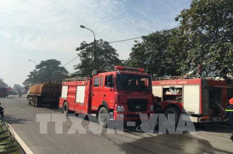 Cháy lớn tại siêu thị Minh Hải gần chợ Xuân Mai-Hà Nội