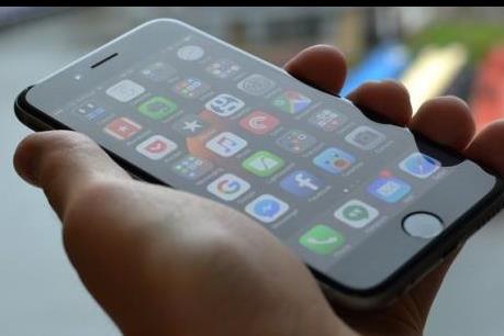 Điện thoại iPhone sau 10 năm ra đời