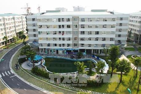 Nhiều doanh nghiệp tham gia xây nhà giá rẻ