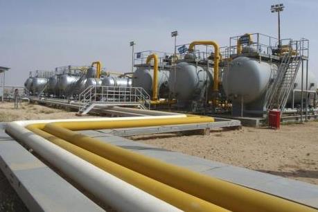 Saudi Arabia thông báo giảm cung ứng dầu cho khách hàng châu Âu và Mỹ