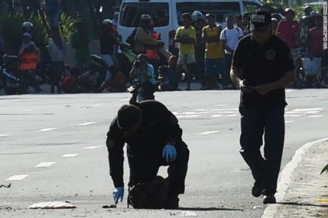 Cảnh sát Indonesia sơ tán khu vực ngoại ô Jakarta do phát hiện bom