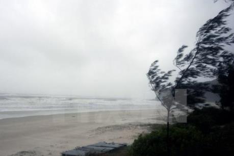 Dự báo thời tiết 24 giờ tới: Áp thấp trên biển Đông tiếp tục mạnh thêm