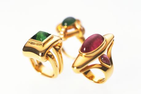 Giá vàng chiều 13/12 ít biến động