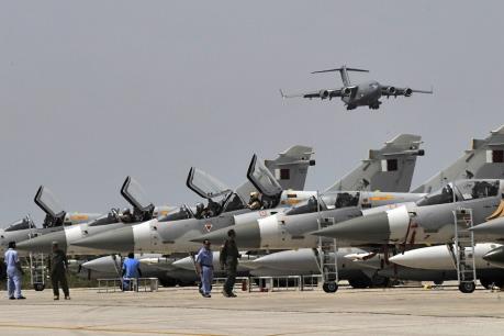 Mỹ thận trọng bán vũ khí cho Saudi Arabia