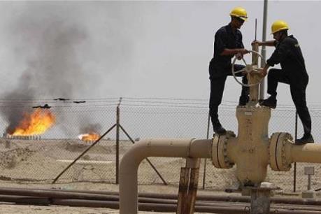 Giá dầu thế giới ngày 6/2 giảm do đồng USD mạnh lên