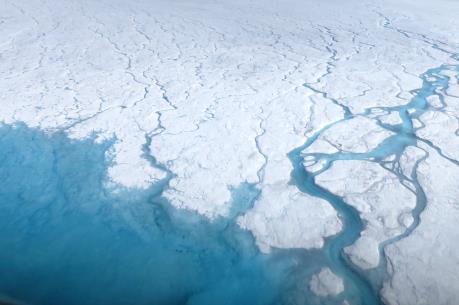 Băng ở Nam Cực đang tan chảy nhanh hơn