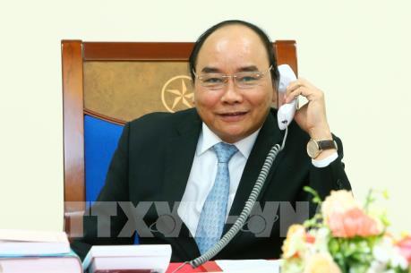 Thủ tướng Chính phủ Nguyễn Xuân Phúc điện đàm với Tổng thống đắc cử Hoa Kỳ Donald Trump