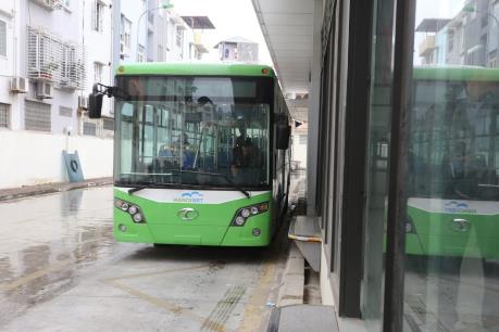 Hà Nội phân làn, phân luồng dành cho xe buýt nhanh