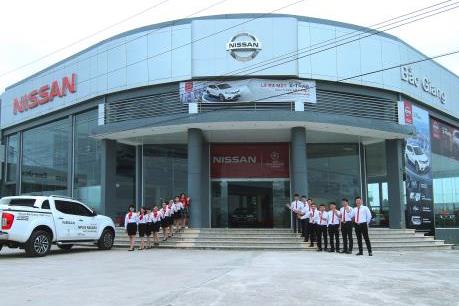 Nissan Việt Nam khai trương đại lý ủy quyền tại Bắc Giang và Thanh Hóa