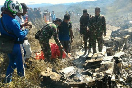 Máy bay vận tải của không quân Indonesia gặp nạn, 13 người thiệt mạng