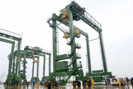 Doosan Vina xuất 8 cẩu trục RTGC “made in Vietnam” đến Ảrập Xêút