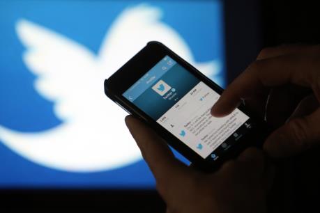 Twitter quyết giữ chân người dùng với tính năng Livestream