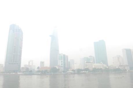 Nguyên nhân xuất hiện sương mù dày đặc tại TP.HCM