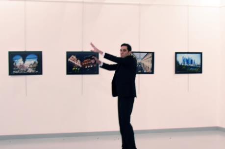 Vụ sát hại Đại sứ Nga tại Ankara: Hung thủ là thành viên mạng lưới Gulen