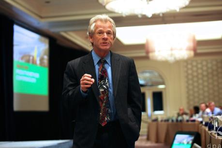 Tổng thống đắc cử Mỹ chọn ông Peter Navarro làm Chủ tịch Hội đồng Thương mại Quốc gia