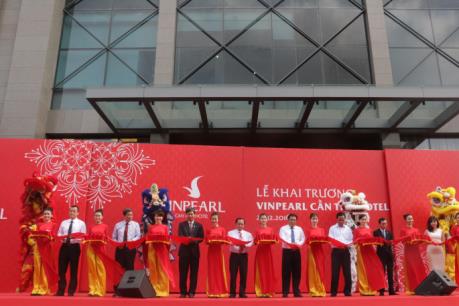 Khai trương tòa tháp cao nhất vùng Đồng bằng sông Cửu Long