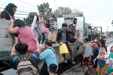 Philippines: Bão Nock-Ten có nguy cơ gây lũ quét và lở đất
