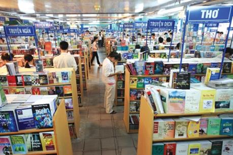 PNC: Xin gia hạn thời gian nộp BCTC quý, BCTC soát xét bán niên