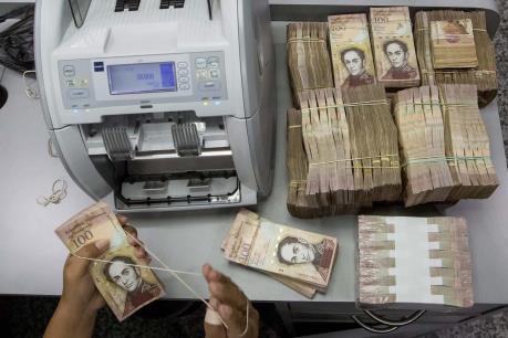 Venezuela tiếp tục lưu hành đồng nội tệ mệnh giá lớn nhất