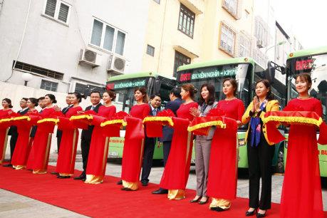 Chính thức vận hành tuyến buýt nhanh BRT