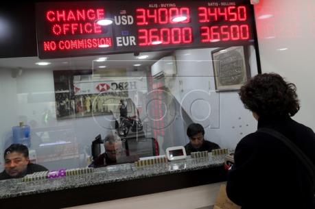 Eurozone đối mặt với nhiều thách thức kinh tế trong năm 2017