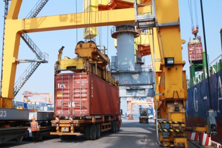 Nghệ An kêu gọi đầu tư vào hệ thống cảng biển