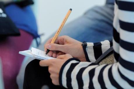 Tuyển sinh chương trình học bổng lãnh đạo trẻ Việt Nam năm 2017