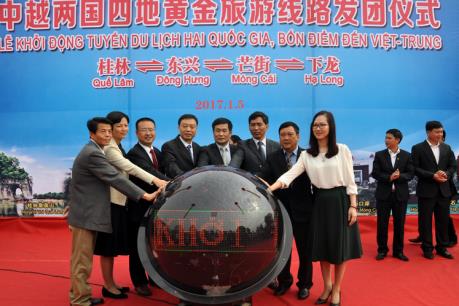 Khởi động tuyến du lịch hai quốc gia-bốn điểm đến