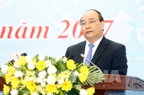 Thủ tướng Nguyễn Xuân Phúc chỉ đạo thu hồi trợ cấp sai đối tượng