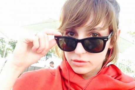 Nữ tin tặc Nga xinh đẹp phản pháo cáo buộc tấn công mạng bầu cử Mỹ