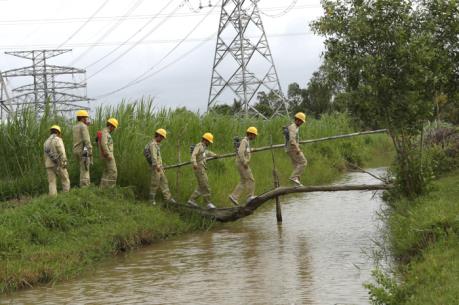 Nâng cao ý thức bảo vệ hành lang an toàn lưới điện cao áp
