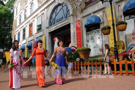 Thành phố mang tên Bác rộn ràng vào xuân