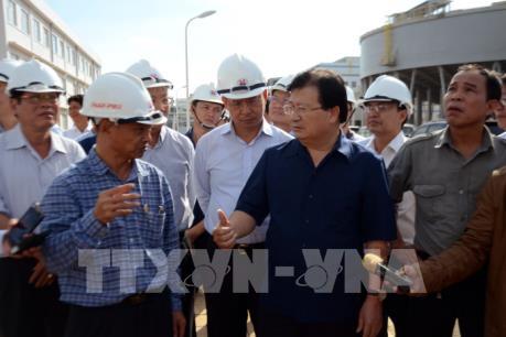 Phó Thủ tướng Trịnh Đình Dũng : Không để xảy ra sự cố môi trường trong sản xuất Alumin