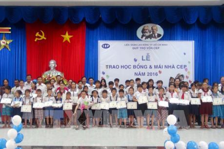 Điểm tựa vững chắc cho người nghèo