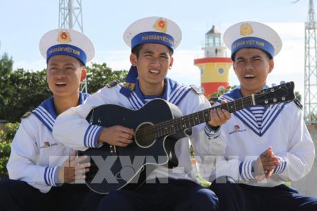 Trường Sa rộn ràng chuẩn bị đón Tết Nguyên đán Đinh Dậu 2017