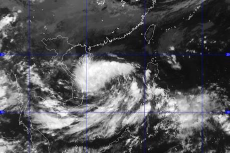 Dự báo thời tiết: Vùng áp thấp trên Biển Đông đã hoạt động mạnh trở lại
