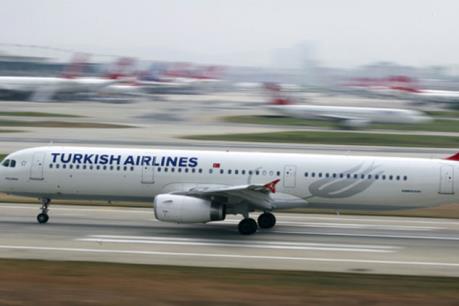 Máy bay vận tải rơi tại Kyrgyzstan, ít nhất 16 người thiệt mạng