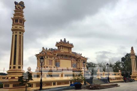 Lấy ý kiến về việc trùng tu bia Quốc học, Huế