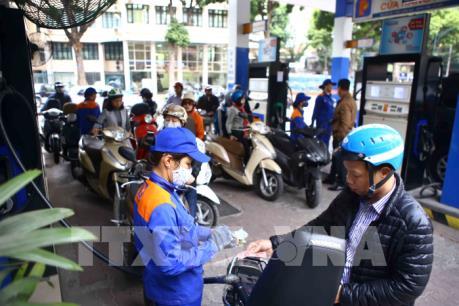 Tiếp tục giữ ổn định giá xăng