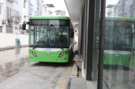 Nhìn lại 3 tuần vận hành xe buýt nhanh