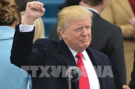 Ông Donald Trump chính thức trở thành Tổng thống thứ 45 của nước Mỹ