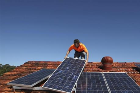 Australia không từ bỏ mục tiêu năng lượng tái tạo