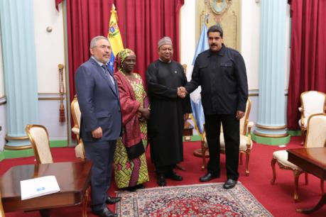 Giá dầu thế giới phục hồi